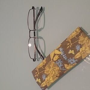 Unbranded readers 2.75. Yellow floral case